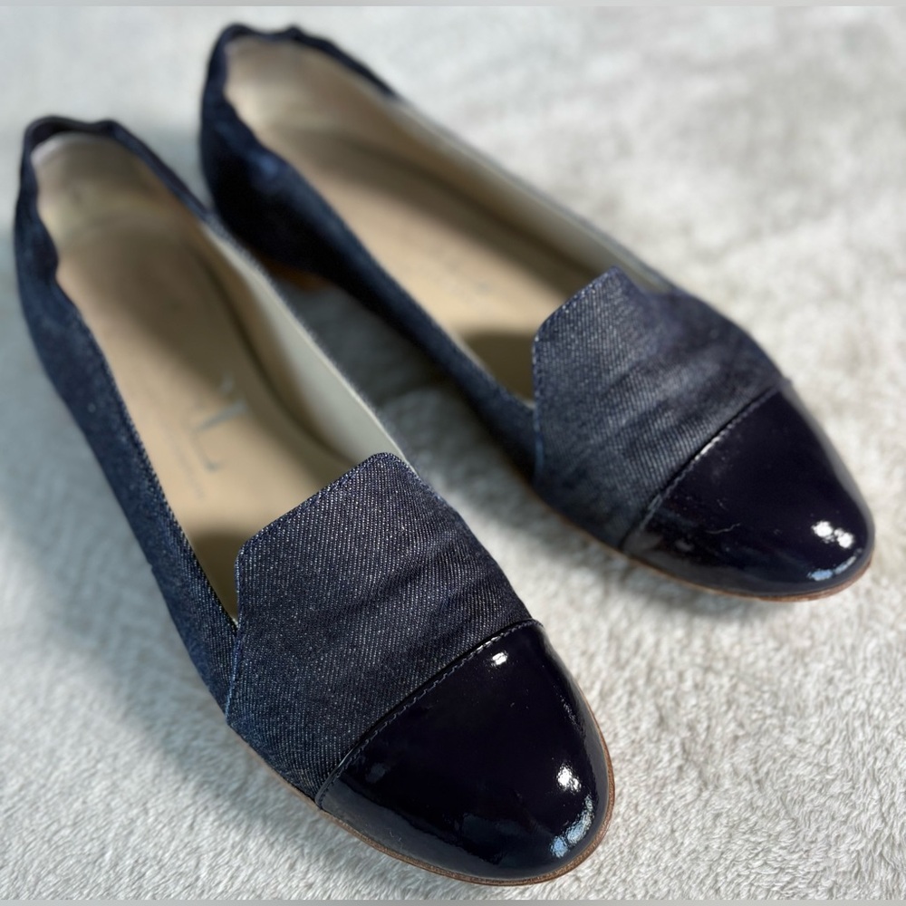 AGL Atilio Giusti Leombruni Women’s 9.5 Denim & Patent Leather Cap Toe Flats